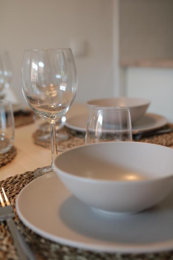 Modern Apartament Al Costat Del Parc De La Devesa Girona Ngoại thất bức ảnh