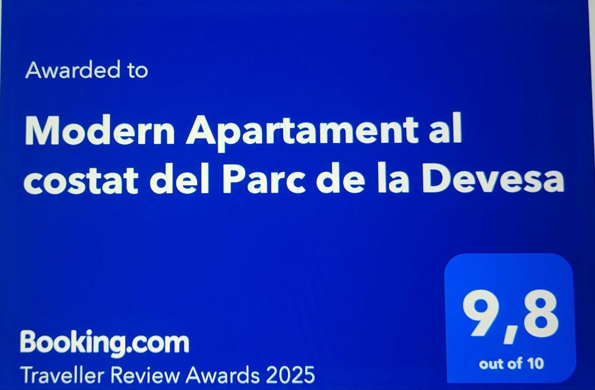 Modern Apartament Al Costat Del Parc De La Devesa Girona Ngoại thất bức ảnh